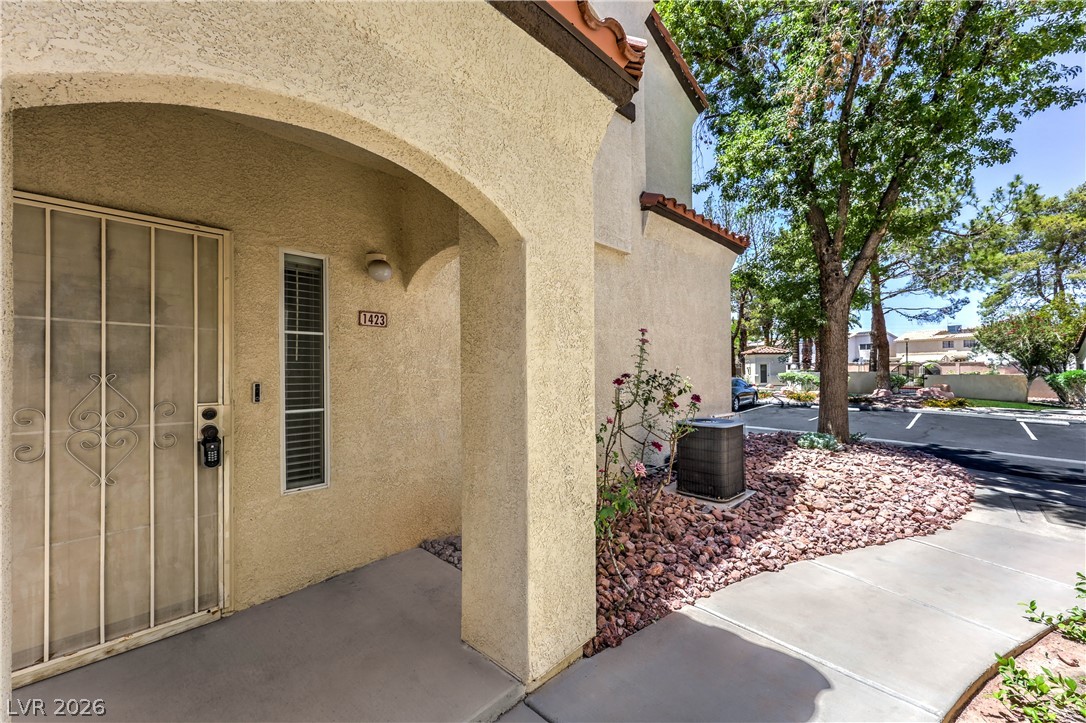 2975 Bluegrass Lane 1423 Henderson NV 89074