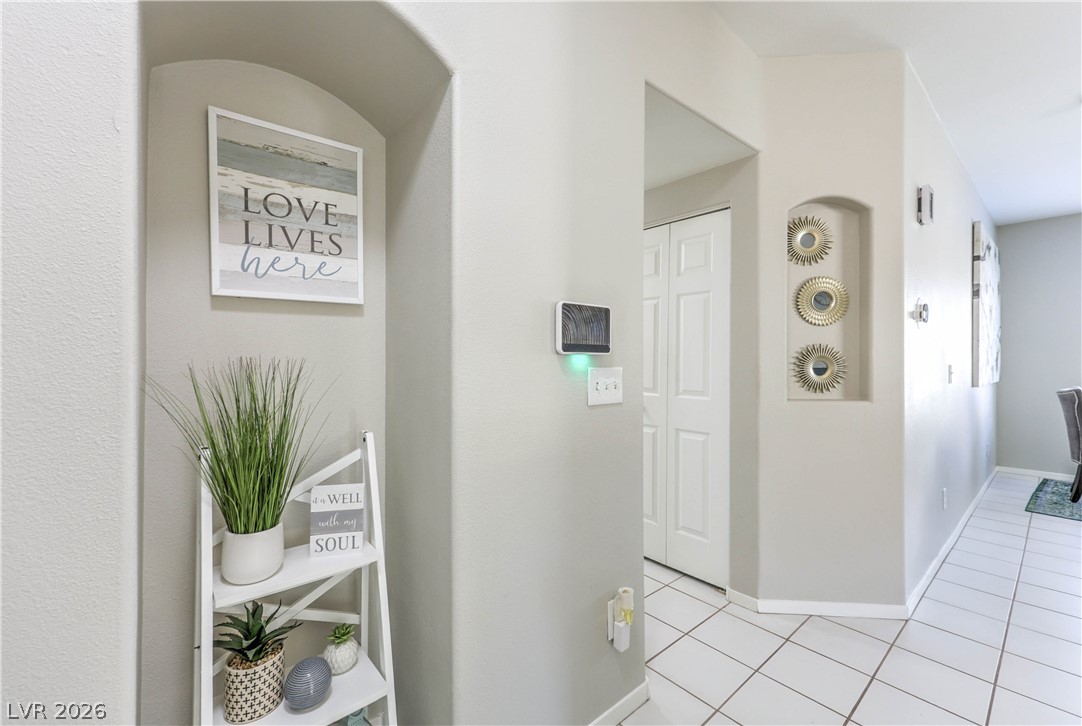 2975 Bluegrass Lane 1423 Henderson NV 89074