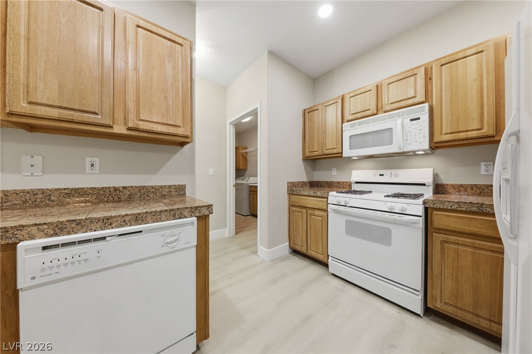 104 Lemon Glaze Street 204 Las Vegas NV 89145