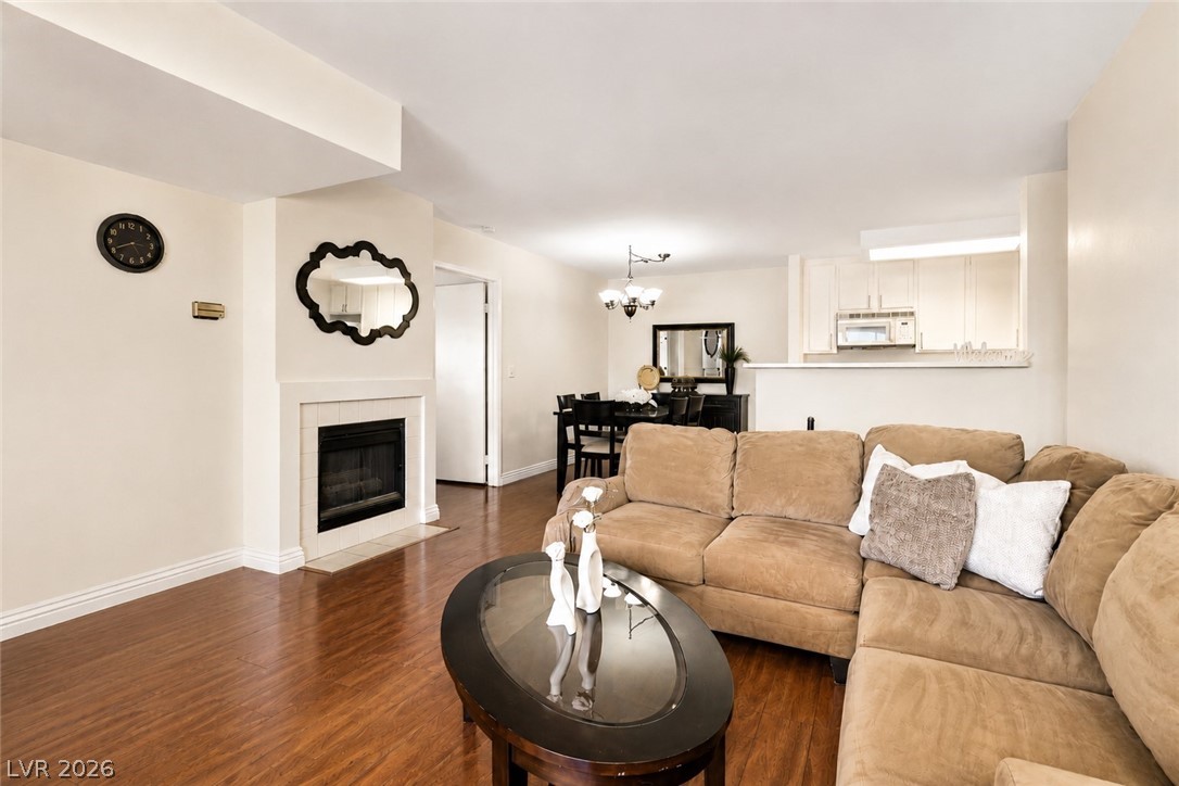 4893 South Torrey Pines Drive 203 Las Vegas NV 89103