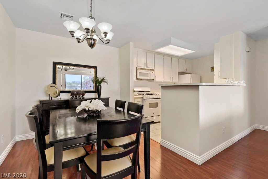 4893 South Torrey Pines Drive 203 Las Vegas NV 89103