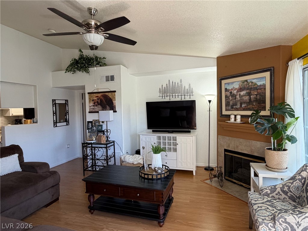 3318 North Decatur Boulevard 2047 Las Vegas NV 89130