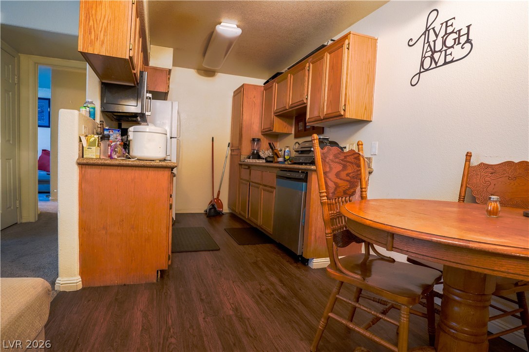 3318 North Decatur Boulevard 2068 Las Vegas NV 89130