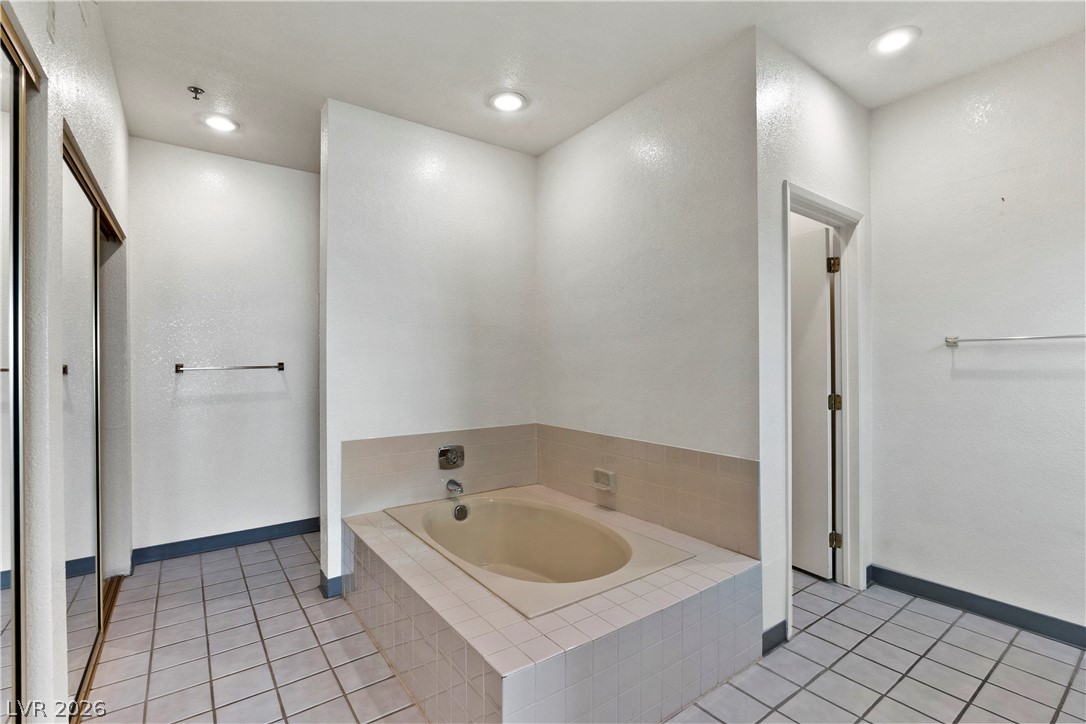 3827 Desert Marina Drive 211 Laughlin NV 89029