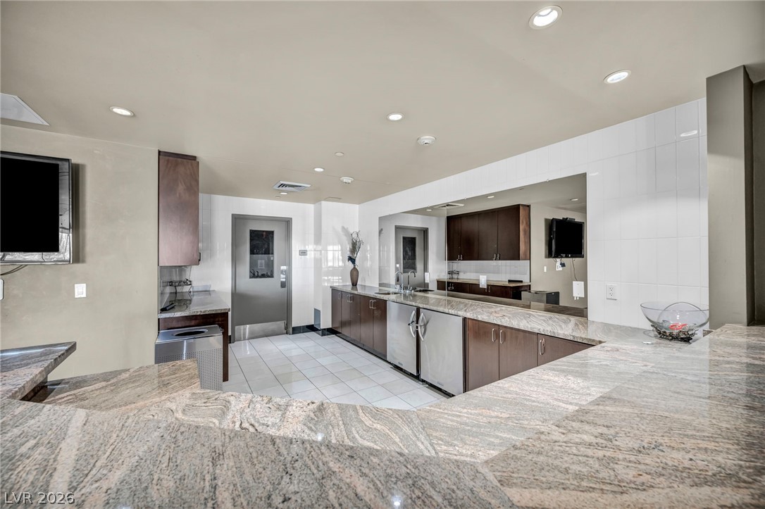 8255 Las Vegas Boulevard 719 Las Vegas NV 89123