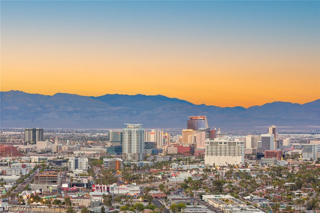 322 Karen Avenue 3108 Las Vegas NV 89109