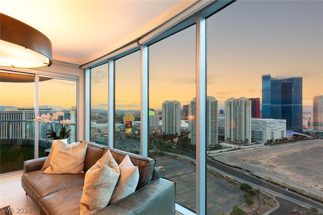 322 Karen Avenue 3108 Las Vegas NV 89109