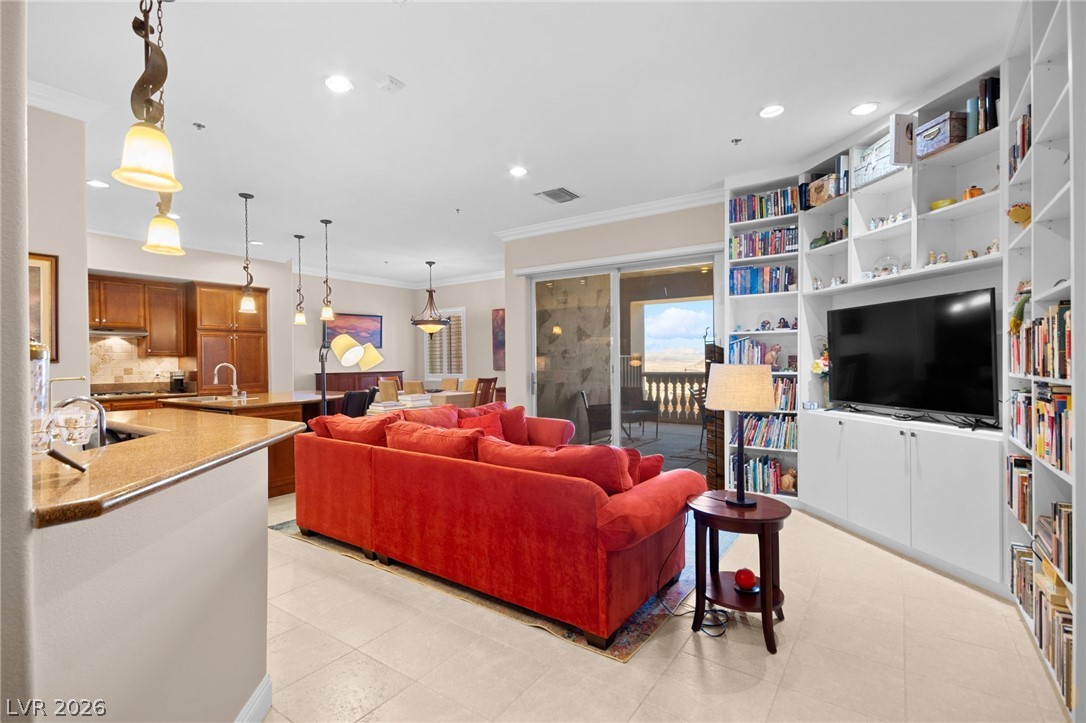 15 Via Mantova 110 Henderson NV 89011