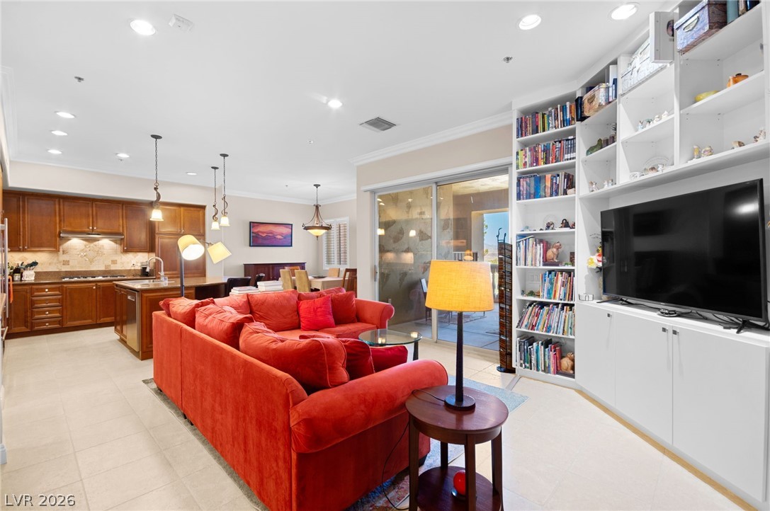 15 Via Mantova 110 Henderson NV 89011