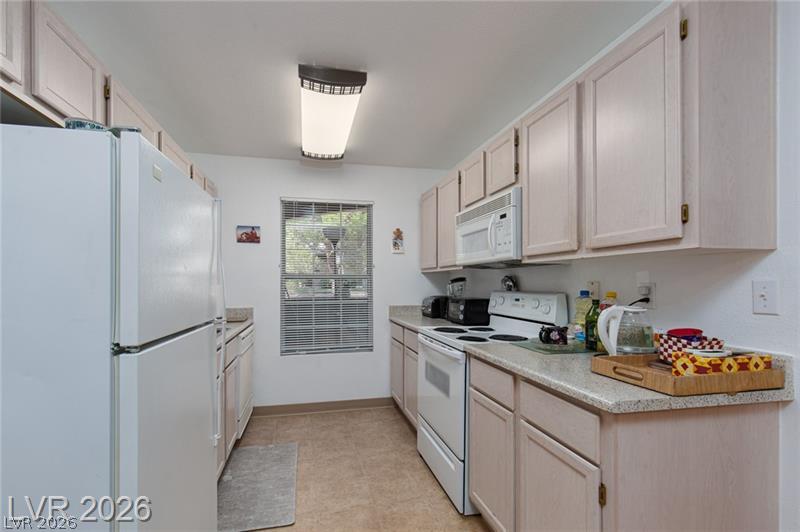 231 West Horizon Ridge Parkway 1126 Henderson NV 89012