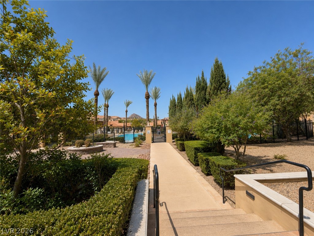 30 Strada Di Villaggio 137 Henderson NV 89011