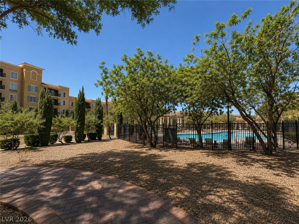 30 Strada Di Villaggio 137 Henderson NV 89011