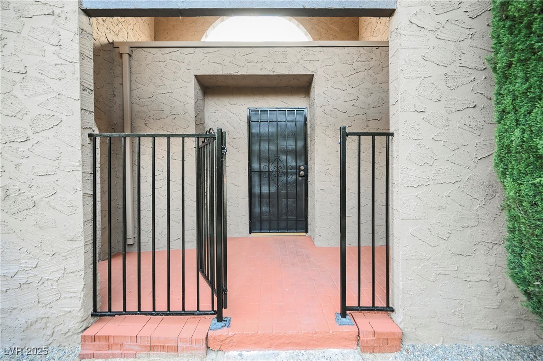 4670 Monterey Circle 1 Las Vegas NV 89169