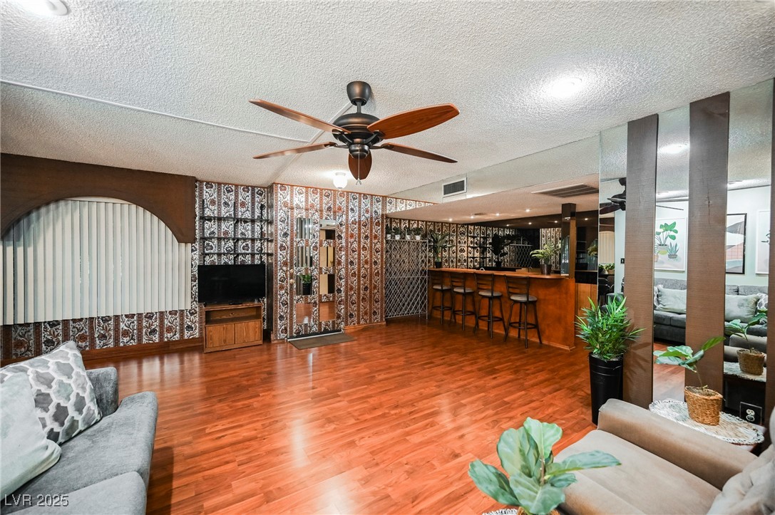4670 Monterey Circle 1 Las Vegas NV 89169