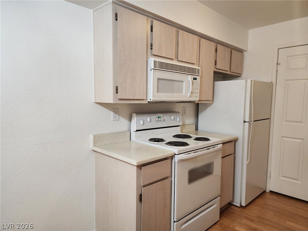 231 West Horizon Ridge Parkway 1127 Henderson NV 89012