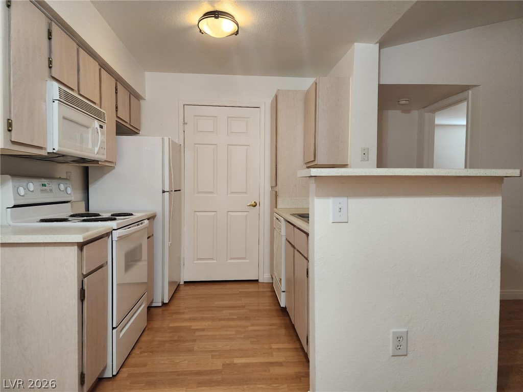 231 West Horizon Ridge Parkway 1127 Henderson NV 89012
