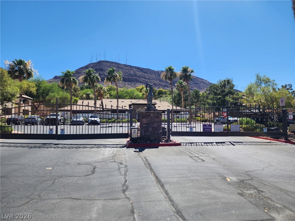 231 West Horizon Ridge Parkway 1127 Henderson NV 89012