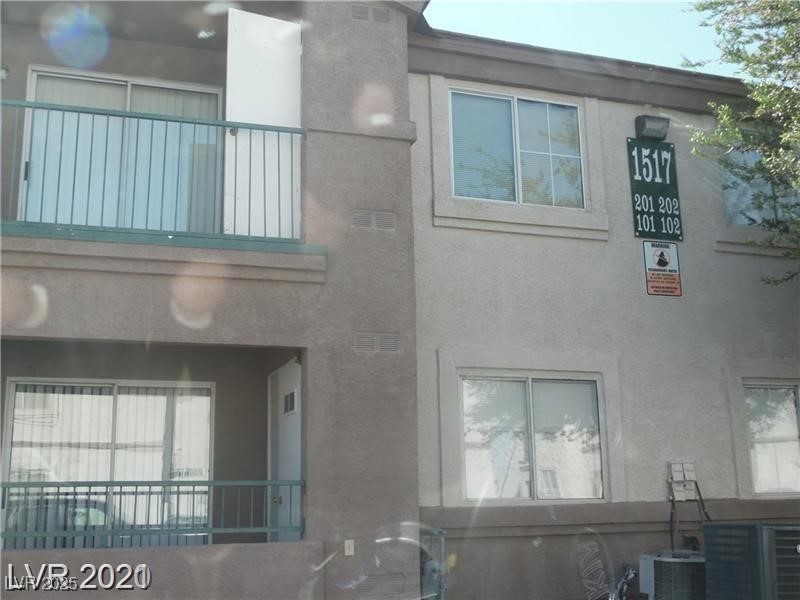 1517 Frank Aved Street 202 Las Vegas NV 89110