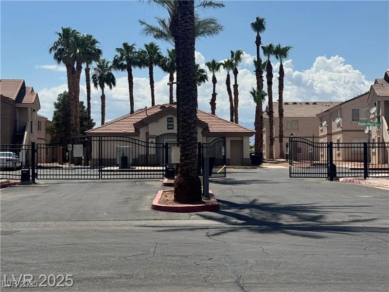 1517 Frank Aved Street 202 Las Vegas NV 89110