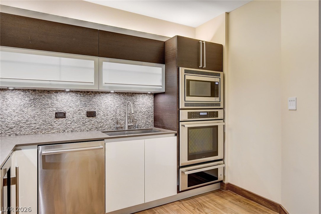 3750 South Las Vegas Boulevard 2707 Las Vegas NV 89158