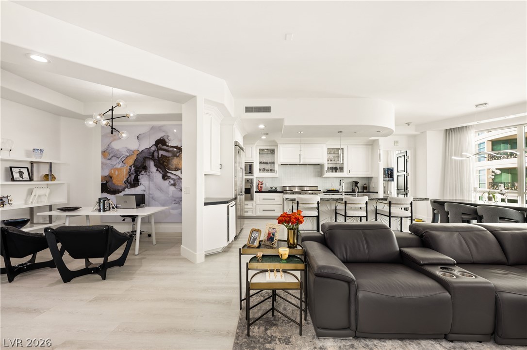 9103 Alta Drive 907 Las Vegas NV 89145