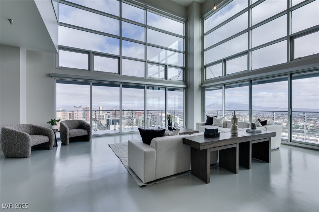 200 Hoover Avenue 2109 Las Vegas NV 89101