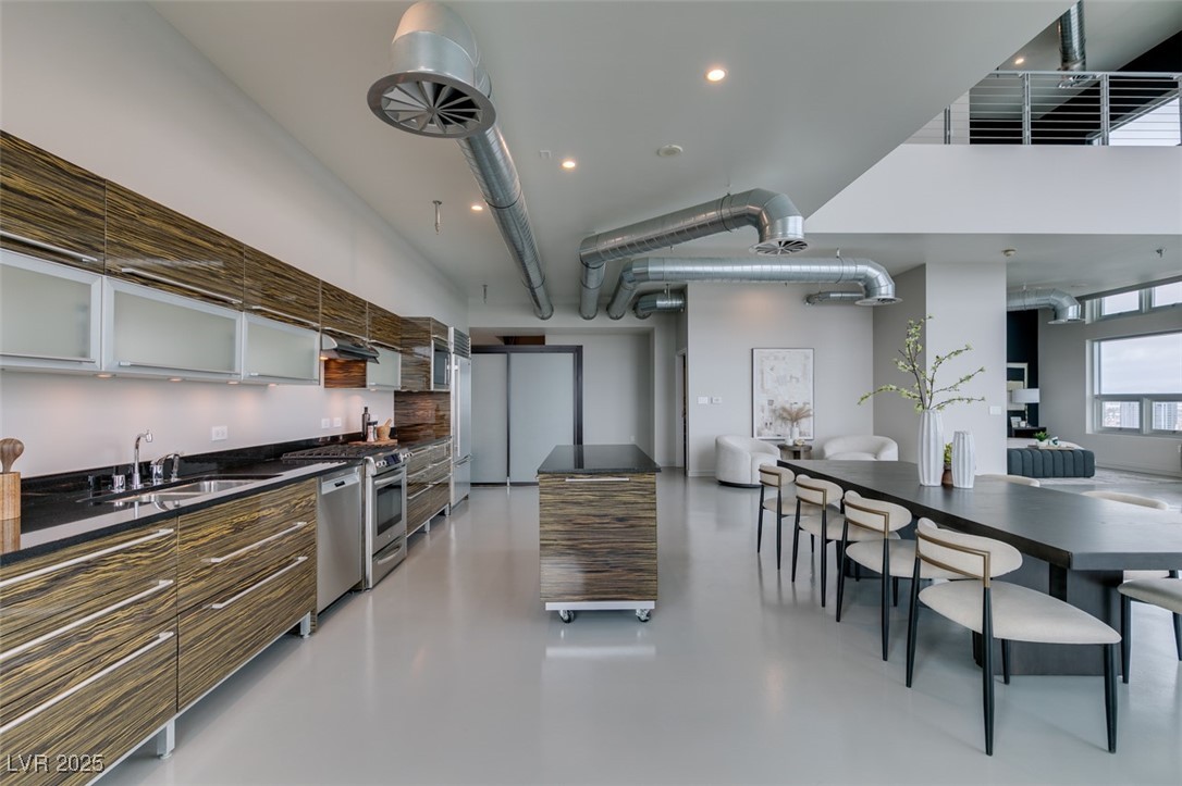 200 Hoover Avenue 2109 Las Vegas NV 89101