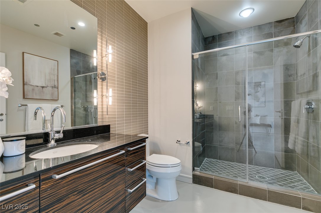 200 Hoover Avenue 2109 Las Vegas NV 89101