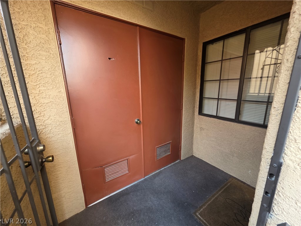 4211 Sanderling Circle 286 Las Vegas NV 89103