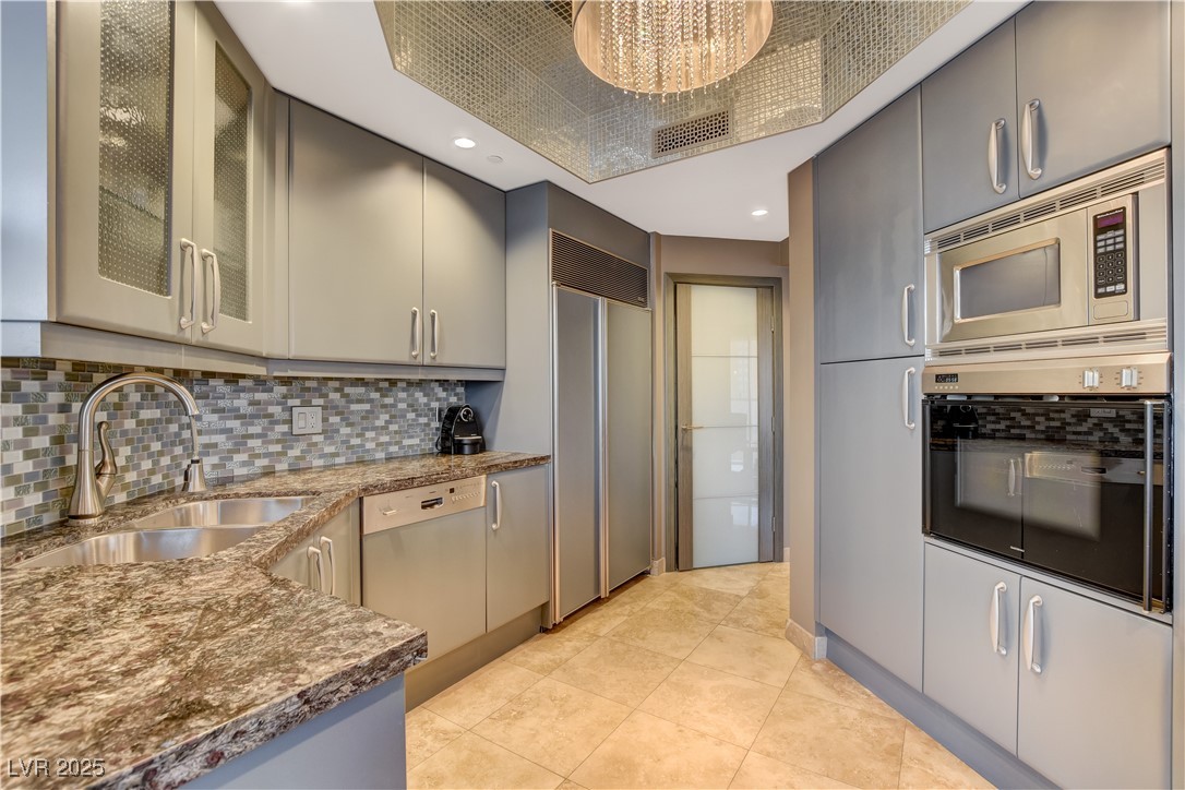 2877 Paradise Road 1605 Las Vegas NV 89109