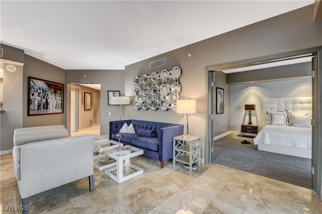 2877 Paradise Road 1605 Las Vegas NV 89109