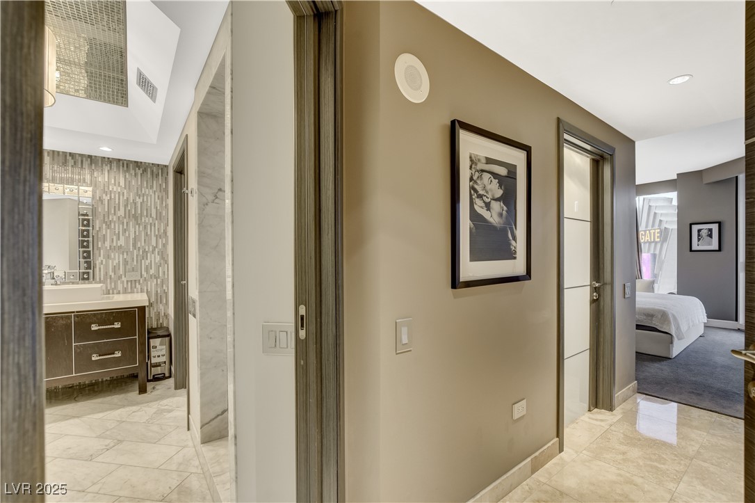 2877 Paradise Road 1605 Las Vegas NV 89109