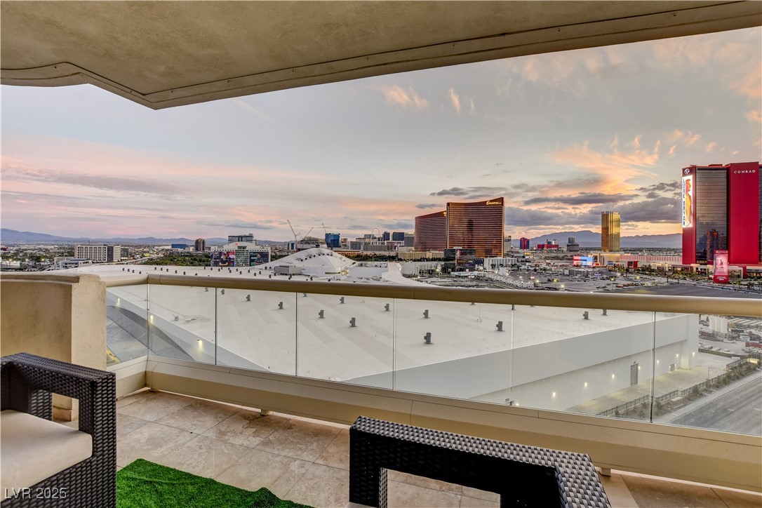 2877 Paradise Road 1605 Las Vegas NV 89109
