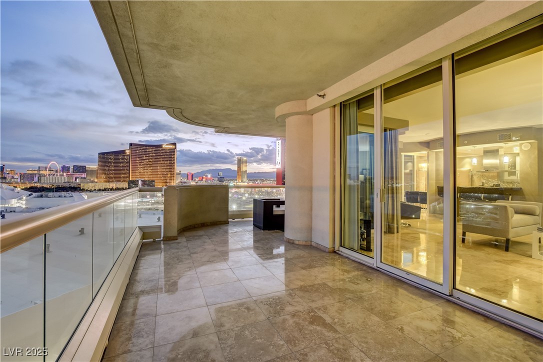 2877 Paradise Road 1605 Las Vegas NV 89109