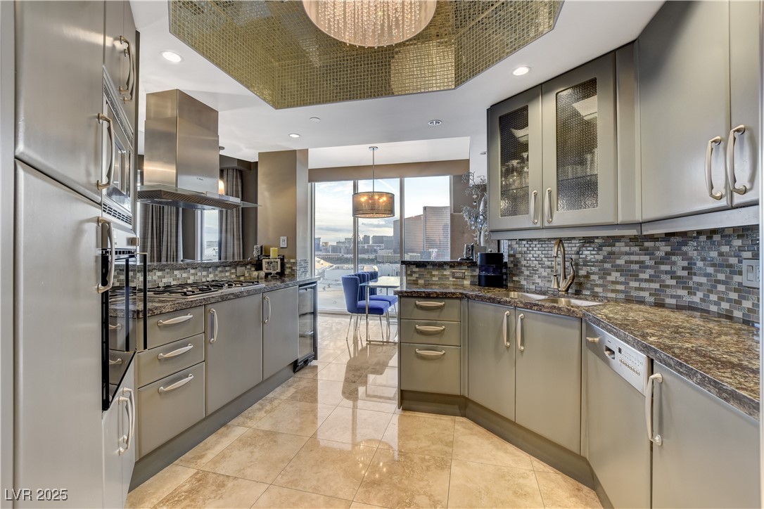 2877 Paradise Road 1605 Las Vegas NV 89109