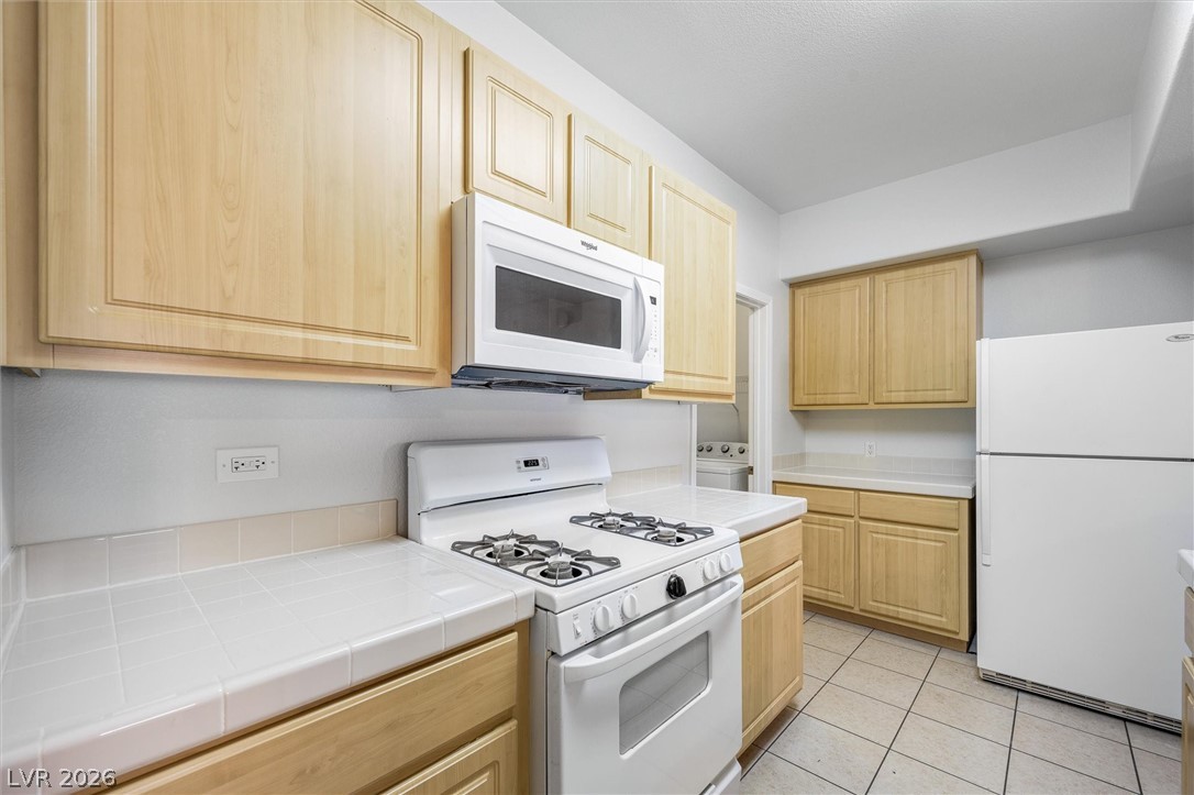 8250 North Grand Canyon Drive 1137 Las Vegas NV 89166