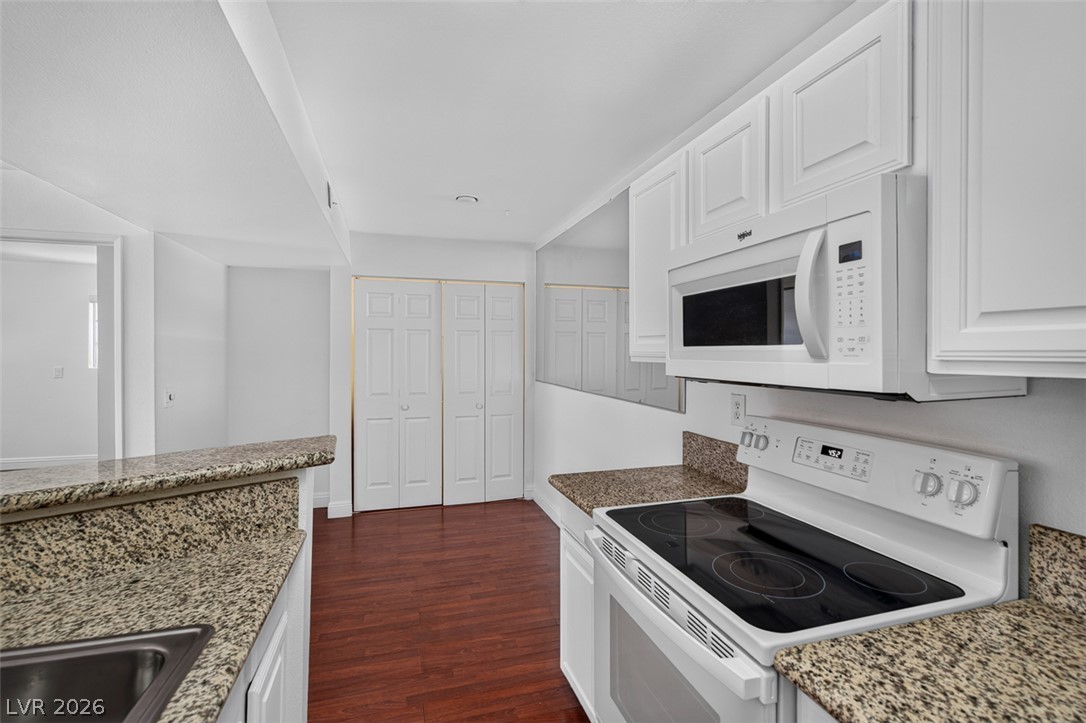 5158 South Jones Boulevard 201 Las Vegas NV 89118