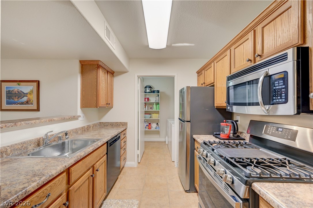 7885 West Flamingo Road 1071 Las Vegas NV 89147