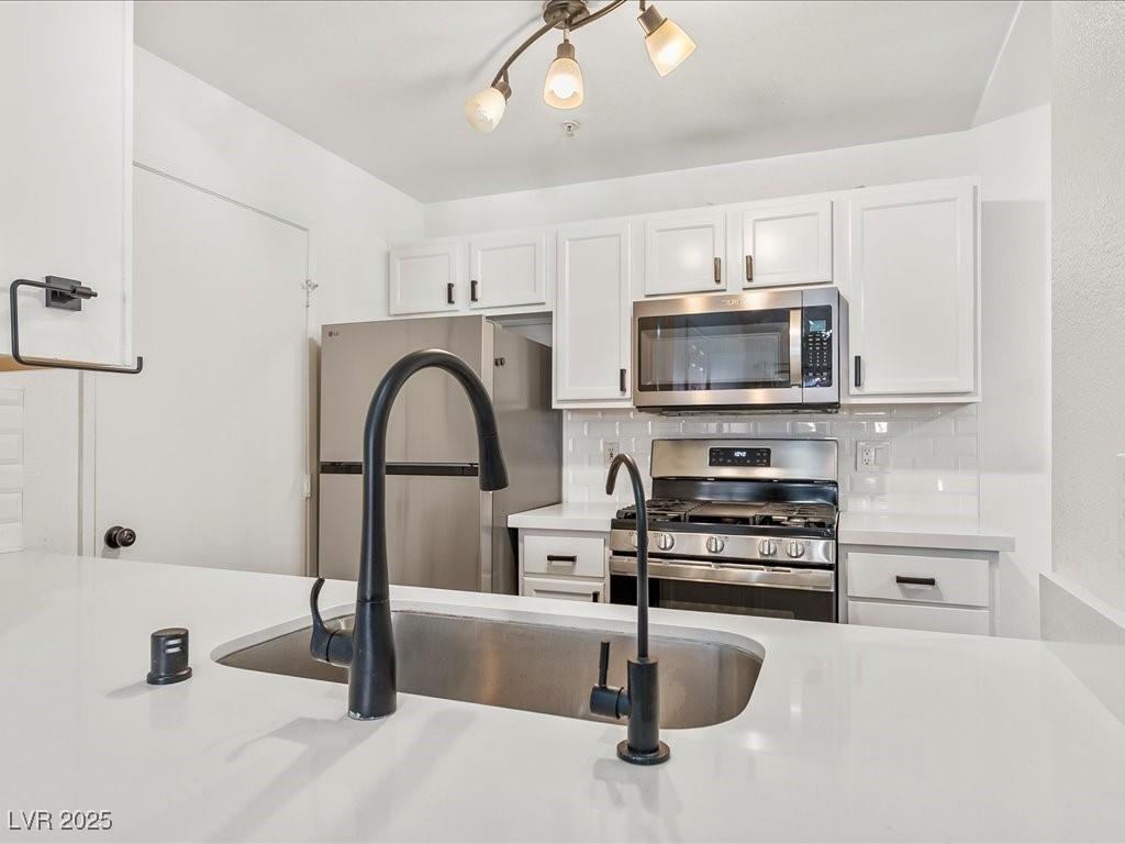 950 Seven Hills Drive 1426 Henderson NV 89052