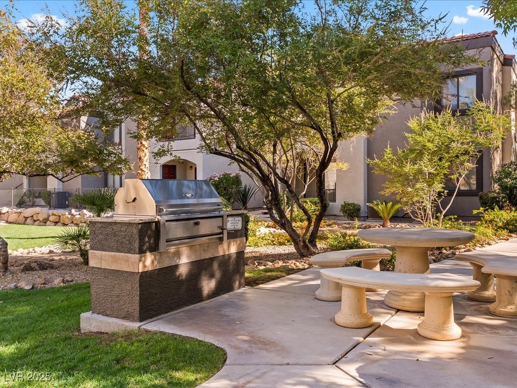 950 Seven Hills Drive 1426 Henderson NV 89052