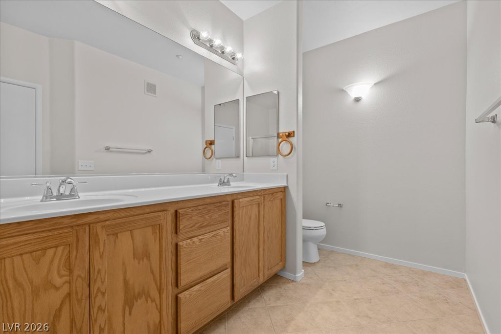 50 Aura De Blanco Street 2102 Henderson NV 89074