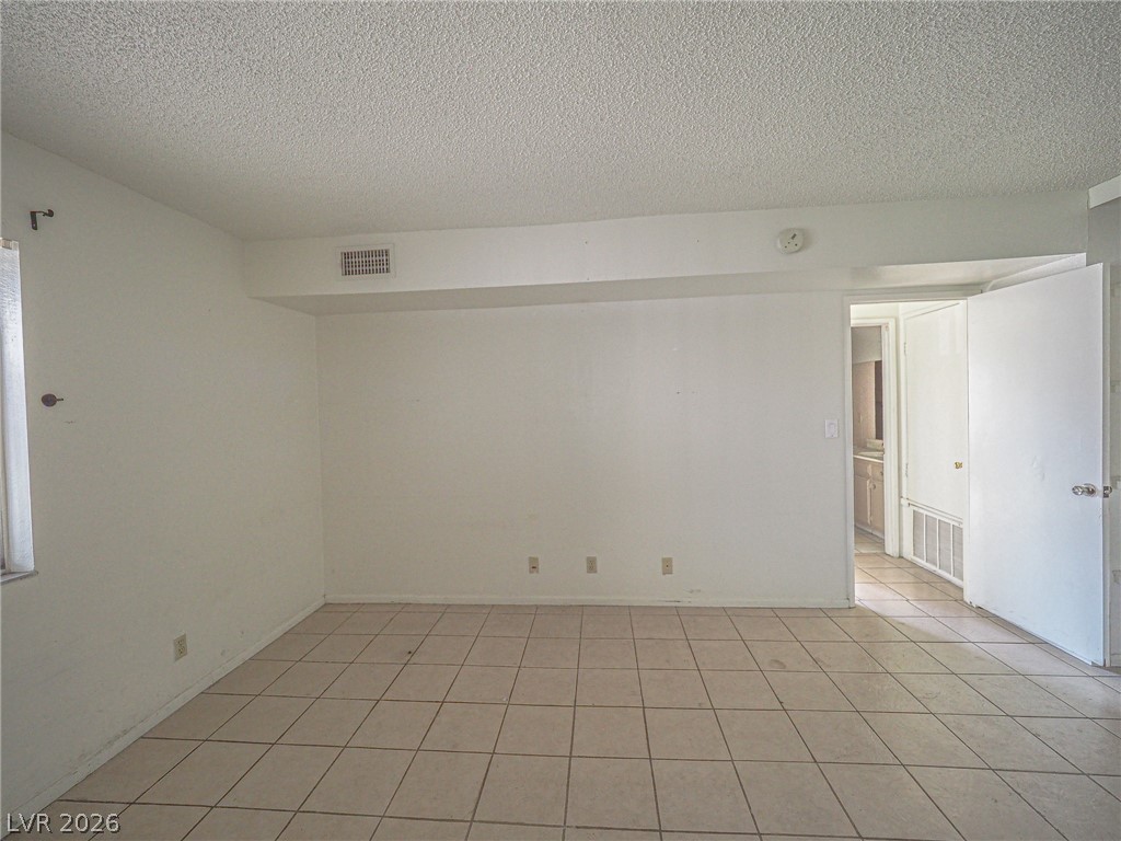 1370 Vegas Valley Drive 43 Las Vegas NV 89169