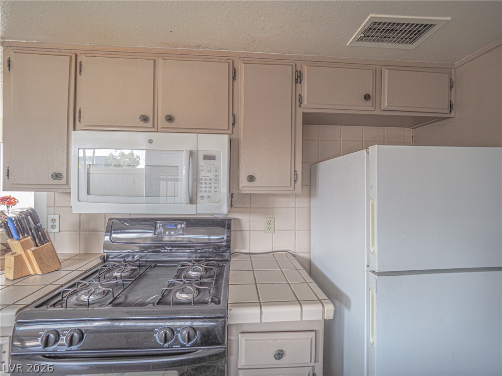 1370 Vegas Valley Drive 43 Las Vegas NV 89169