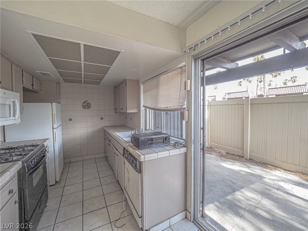 1370 Vegas Valley Drive 43 Las Vegas NV 89169