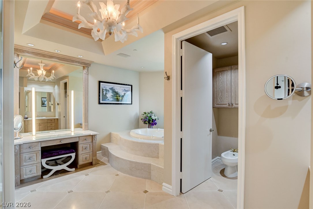 2877 Paradise Road 2803 Las Vegas NV 89109