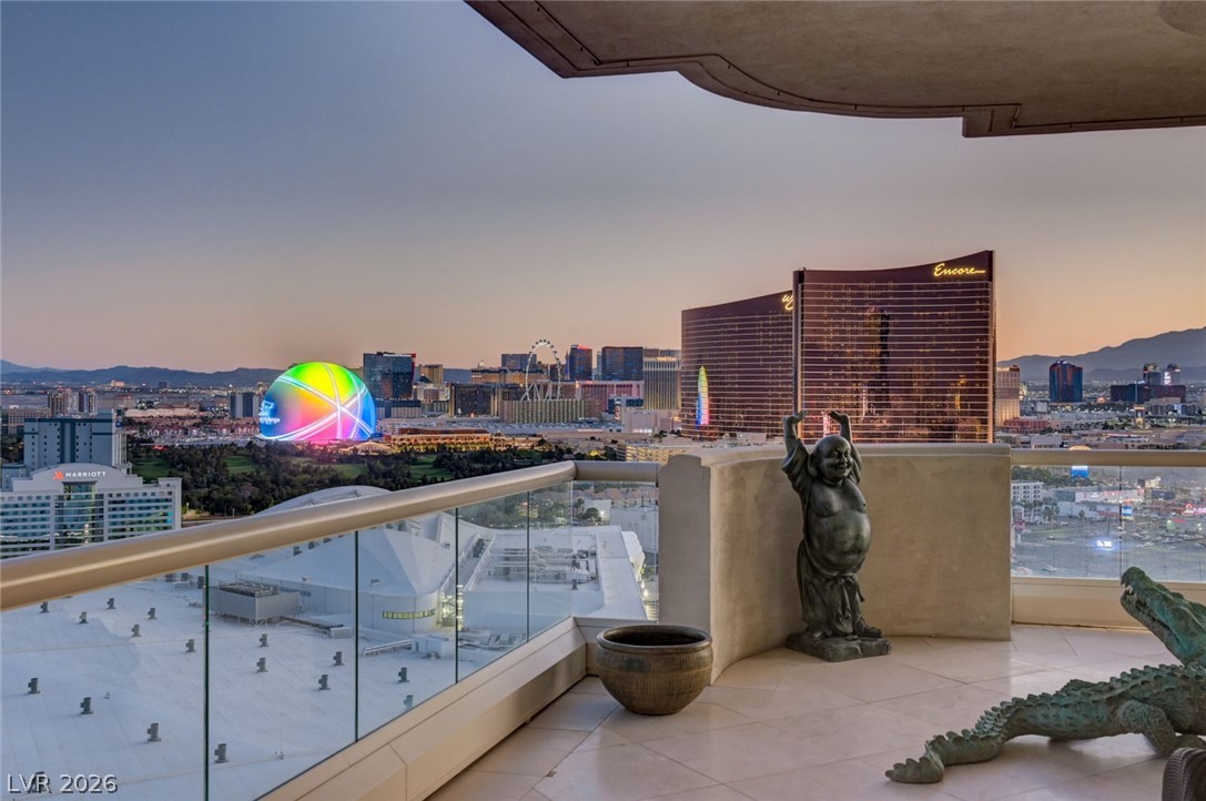 2877 Paradise Road 2803 Las Vegas NV 89109