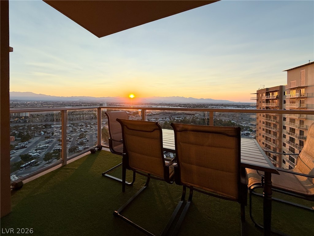 8255 Las Vegas Boulevard 1912 Las Vegas NV 89123