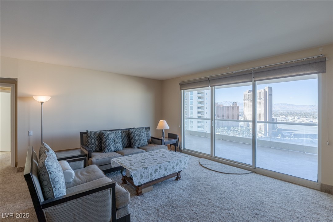 2777 Paradise Road 2103 Las Vegas NV 89109