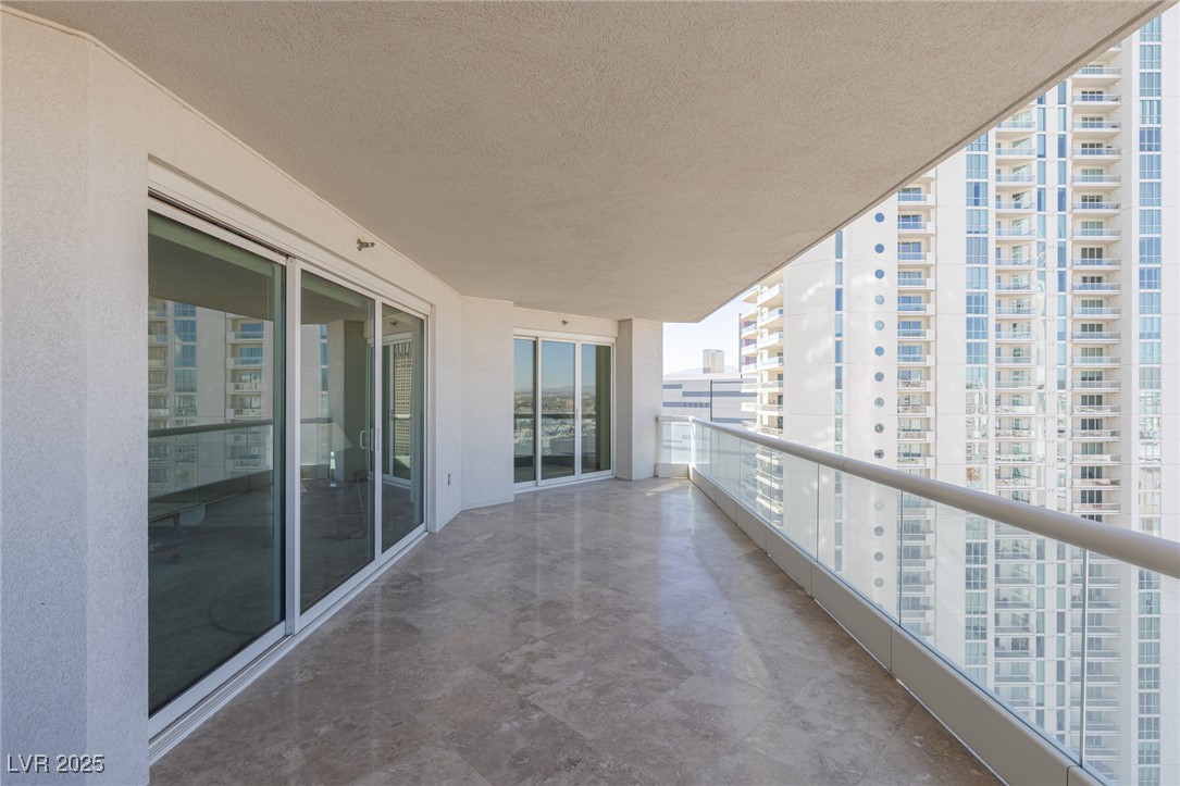 2777 Paradise Road 2103 Las Vegas NV 89109