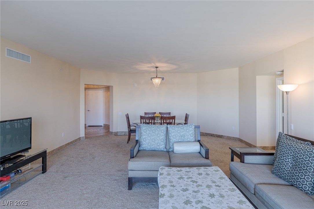 2777 Paradise Road 2103 Las Vegas NV 89109